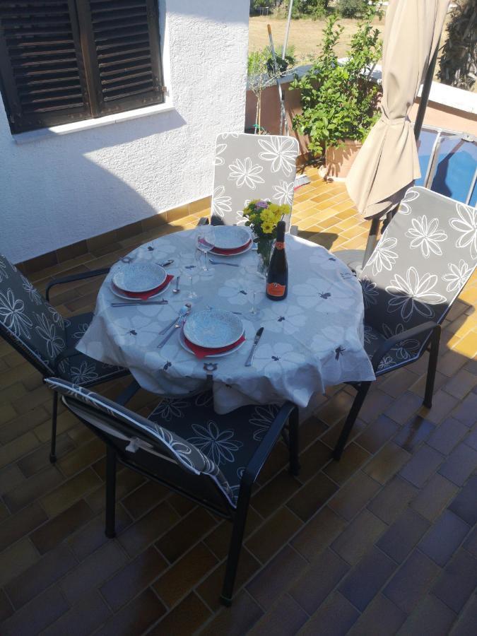 Licul Apartment روفينج المظهر الخارجي الصورة