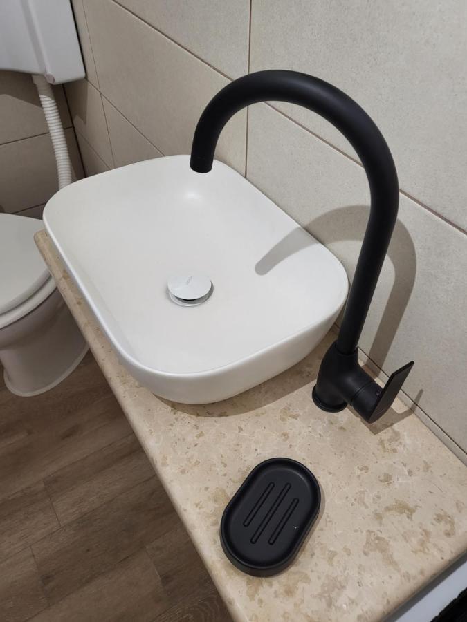 Licul Apartment روفينج المظهر الخارجي الصورة