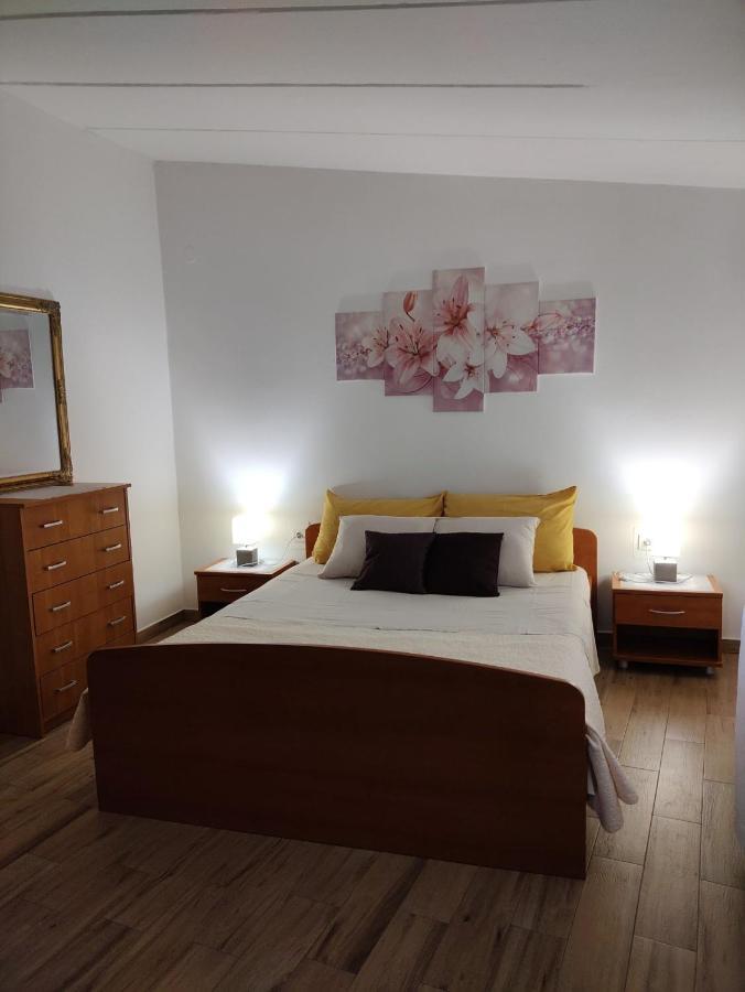 Licul Apartment روفينج المظهر الخارجي الصورة