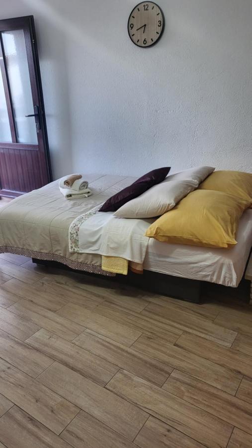 Licul Apartment روفينج المظهر الخارجي الصورة